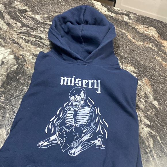 Graphic hoodie! - Picture 3 of 3